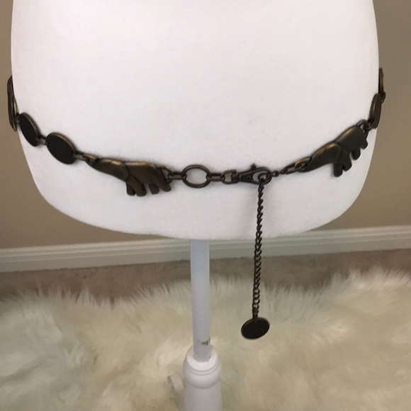 Elephant Chain Belt in Bronze Tone - EUC - Picture 8 of 8